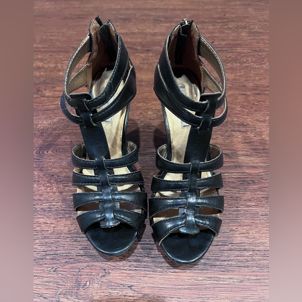 Cynthia Vincent Black Leather Wedge, Gold Insole, Size 8